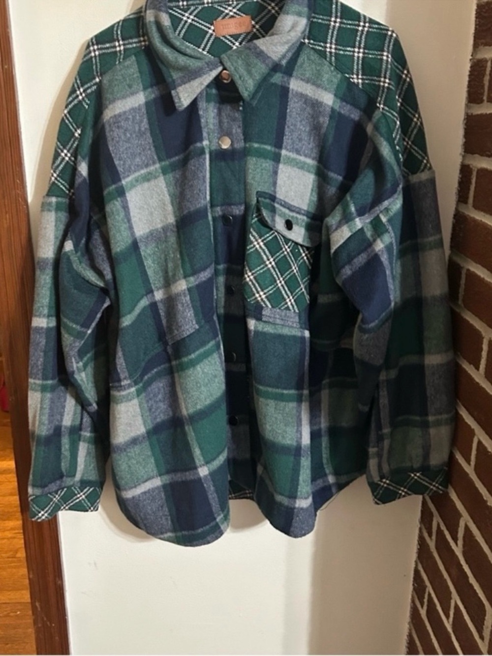 Umgee Size 2x Green Plaid Shirt Shacket